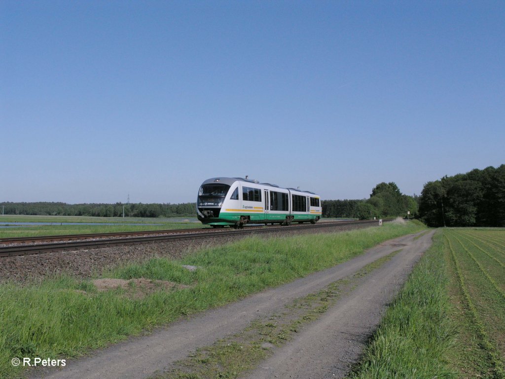 VT26 als VBG81924 nach Hof bei Oberteich. 04.06.10