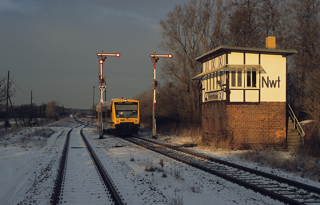 VT650 66 als OE80303 in Niederfinow, 26.01.07