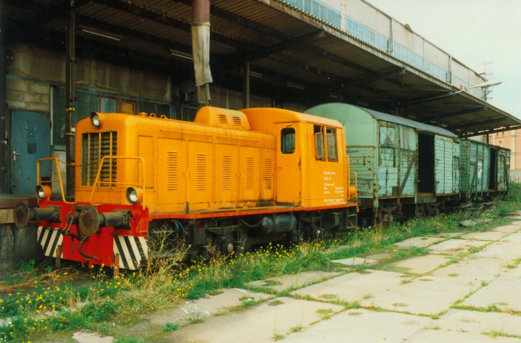 Werklok 3 der S�dzucker GmbH Zeitz im Werk Artern. Bei der Lok handelt es sich um eine Kaluga vom Typ TGK 2-E 1, Fabriknummer 101; September 1994 (Foto: J�rg Seidel)