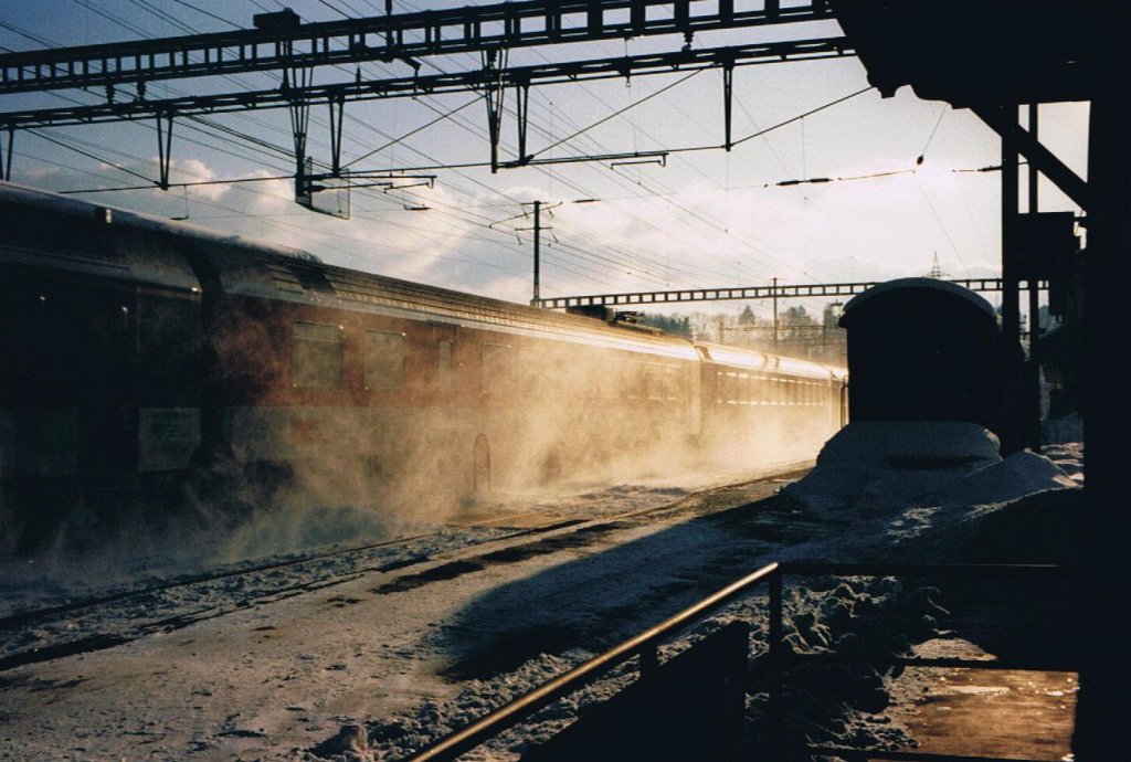 Winterimpressionen in Palzieux im Januar 1995. 
(Gescanntes Foto)