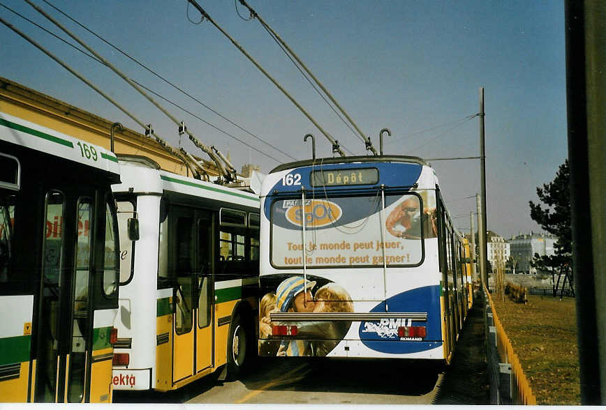 (083'917) - TN Neuchtel - Nr. 162 - FBW/Hess Gelenktrolleybus am 19. Mrz 2006 in Neuchtel, Dpt