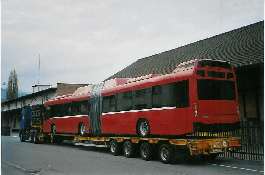 (084'619) - Bernmobil, Bern - Nr. 801 - Volvo am 5. Mai 2006 in Thun, Expo