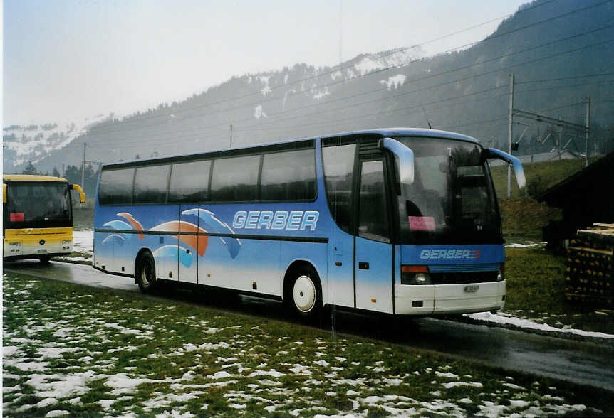 (091'415) - Gerber, Roggwil - Nr. 7/BE 321'047 - Setra am 7. Januar 2007 in Reichenbach, Flugplatz