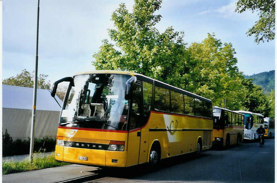 (094'305) - Moser, Teuffenthal - BE 336'192 - Setra (ex AutoPostale Ticino-Moesano; ex P 26'001; ex Barenco, Faido) am 3. Mai 2007 in Thun, Schadausaal