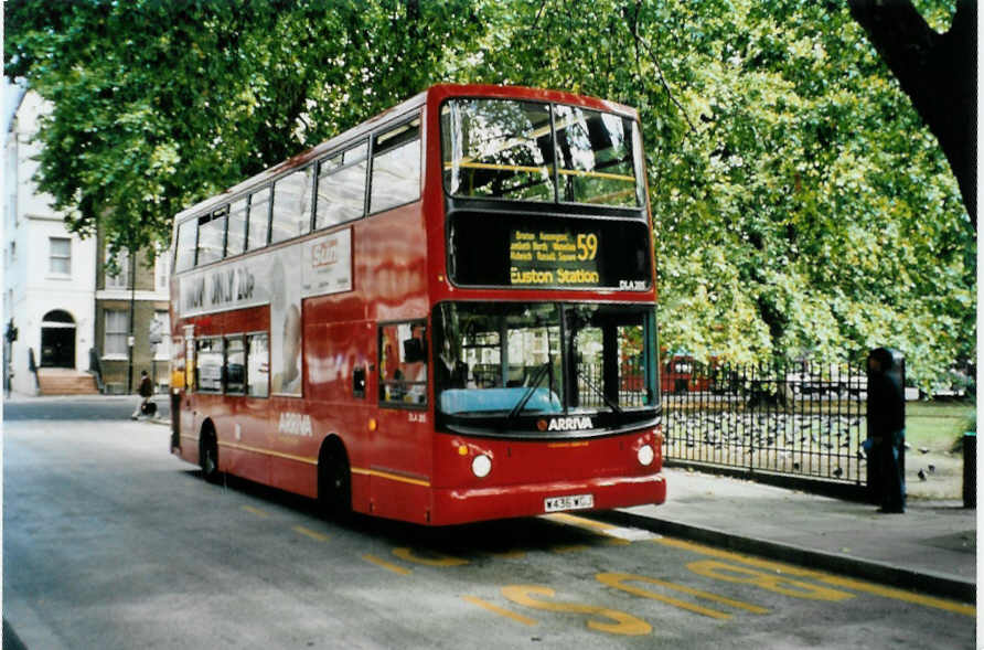 (099'010) - ARRIVA - Nr. DLA 205/W 436 WGJ - DAF am 25. September 2007 in London, Euston