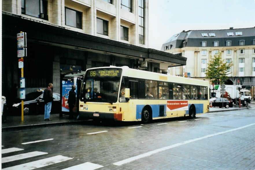 (099'236) - STIB Bruxelles - Nr. 8634/AUX-029 - Van Hool am 26. September 2007 in Bruxelles, Centraal