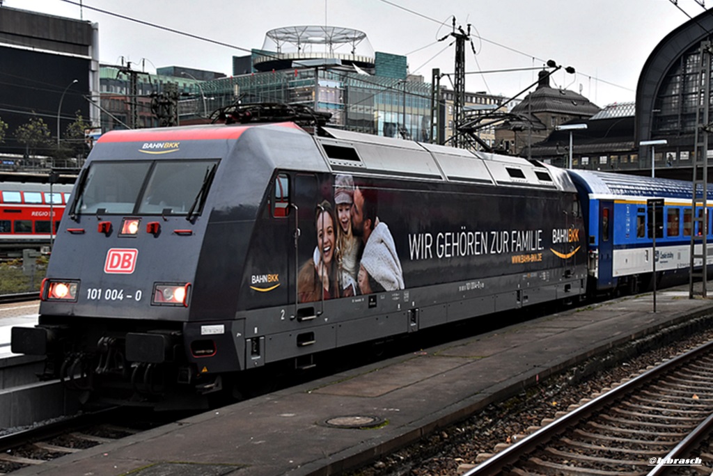 101 004-0 mit einen EC richtung berlin-südkreuz,hamburg-hbf 14.10.16