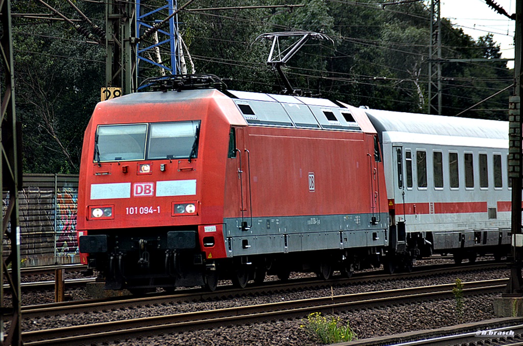 101 094-0 fuhr mit einen IC zum bf hh-harburg,04.09.15