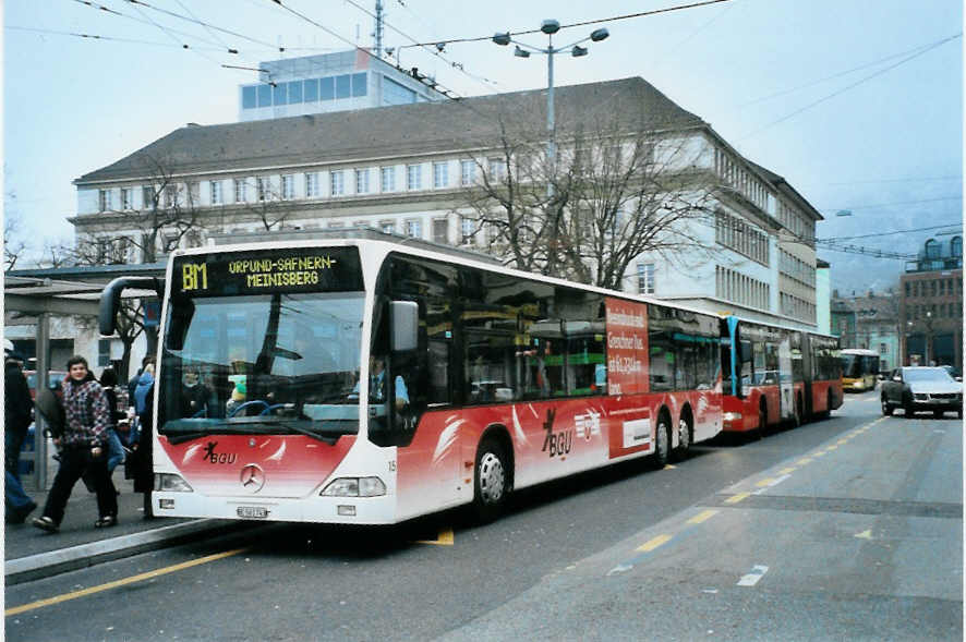 (102'014) - BGU Grenchen - Nr. 15/BE 561'734 - Mercedes am 22. Dezember 2007 beim Bahnhof Biel (Einsatz ABM)