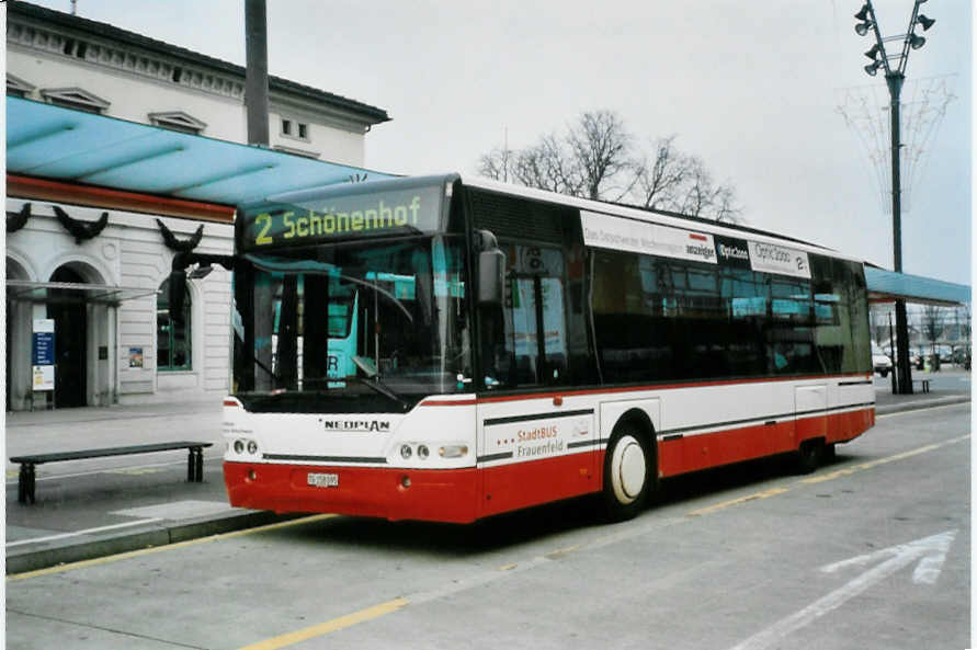 (102'316) - PostAuto Ostschweiz - Nr. 71/TG 158'095 - Neoplan (ex P 23'201) am 23. Dezember 2007 beim Bahnhof Frauenfeld