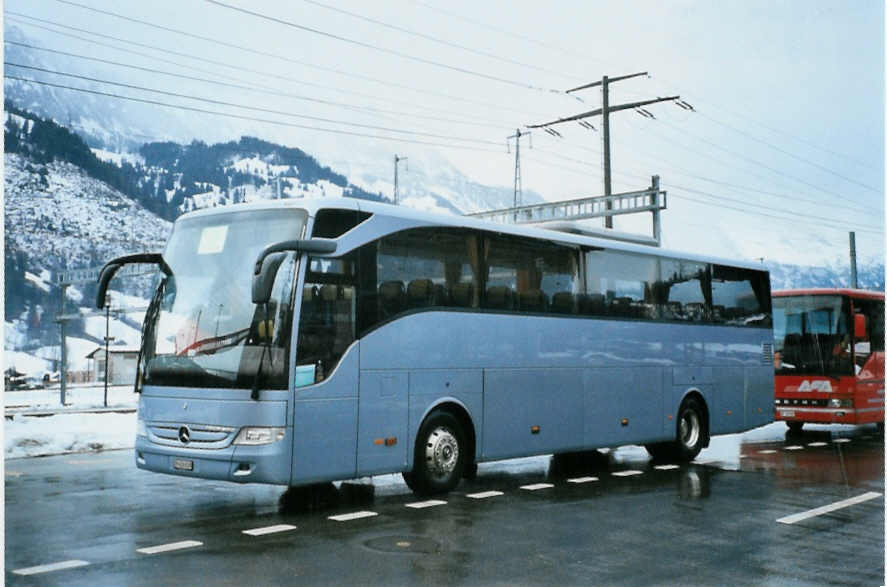 (103'017) - EvoBus, Kloten - ZH 626'830 - Mercedes am 6. Januar 2008 beim Bahnhof Frutigen