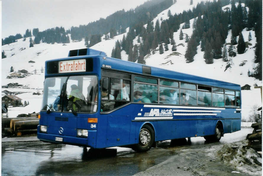 (103'032) - AFA Adelboden - Nr. 34/BE 263'015 - Mercedes (ex Nr. 17; ex Frhlich, Zrich Nr. 603; ex VBZ Zrich Nr. 682) am 6. Januar 2008 in Adelboden, Kreuzgasse