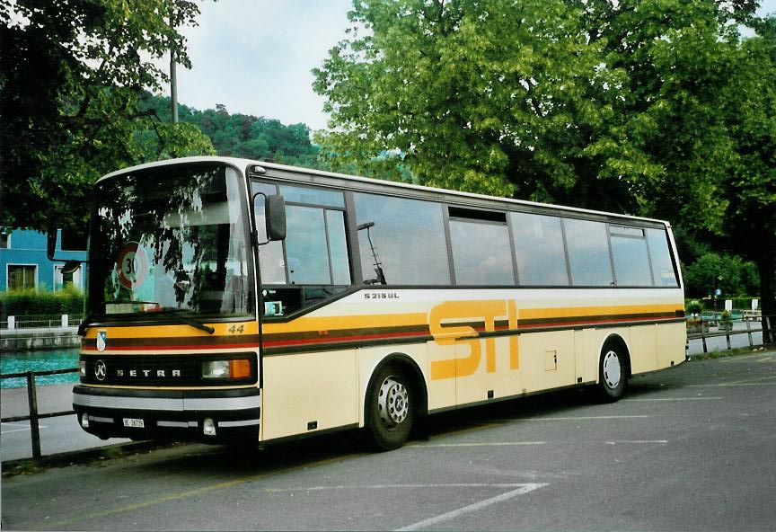 (107'734) - STI Thun - Nr. 44/BE 26'729 - Setra (ex AGS Sigriswil) am 2. Juni 2008 beim Bahnhof Thun (prov. Haltestelle)