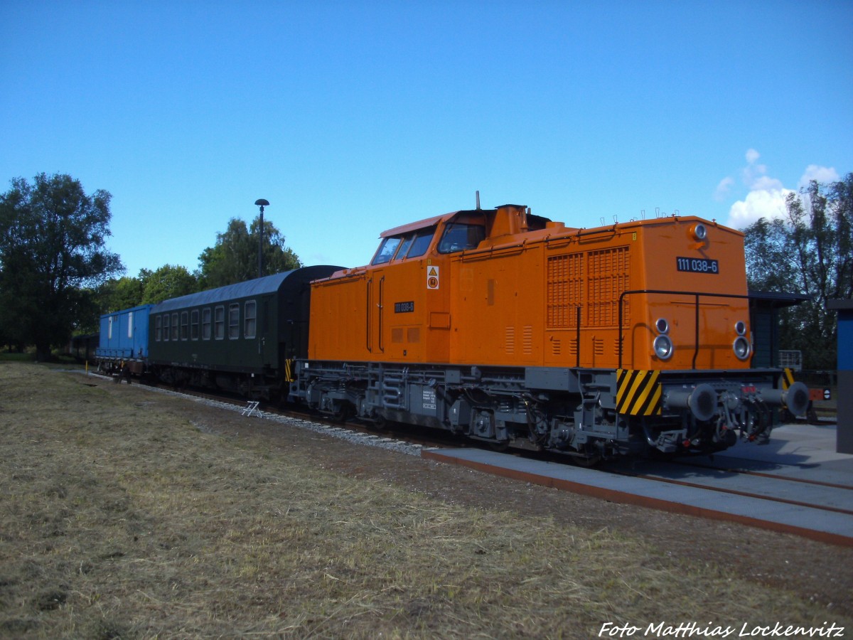 111 038 (MTEG 293 022-0) abgestellt im Bahnhof Putbus am 14.6.14