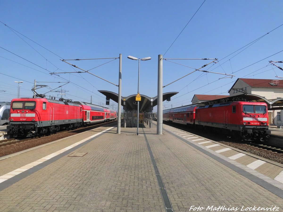 112 169 und 114 027 im Bitterfelder Bahnhof am 2.5.16