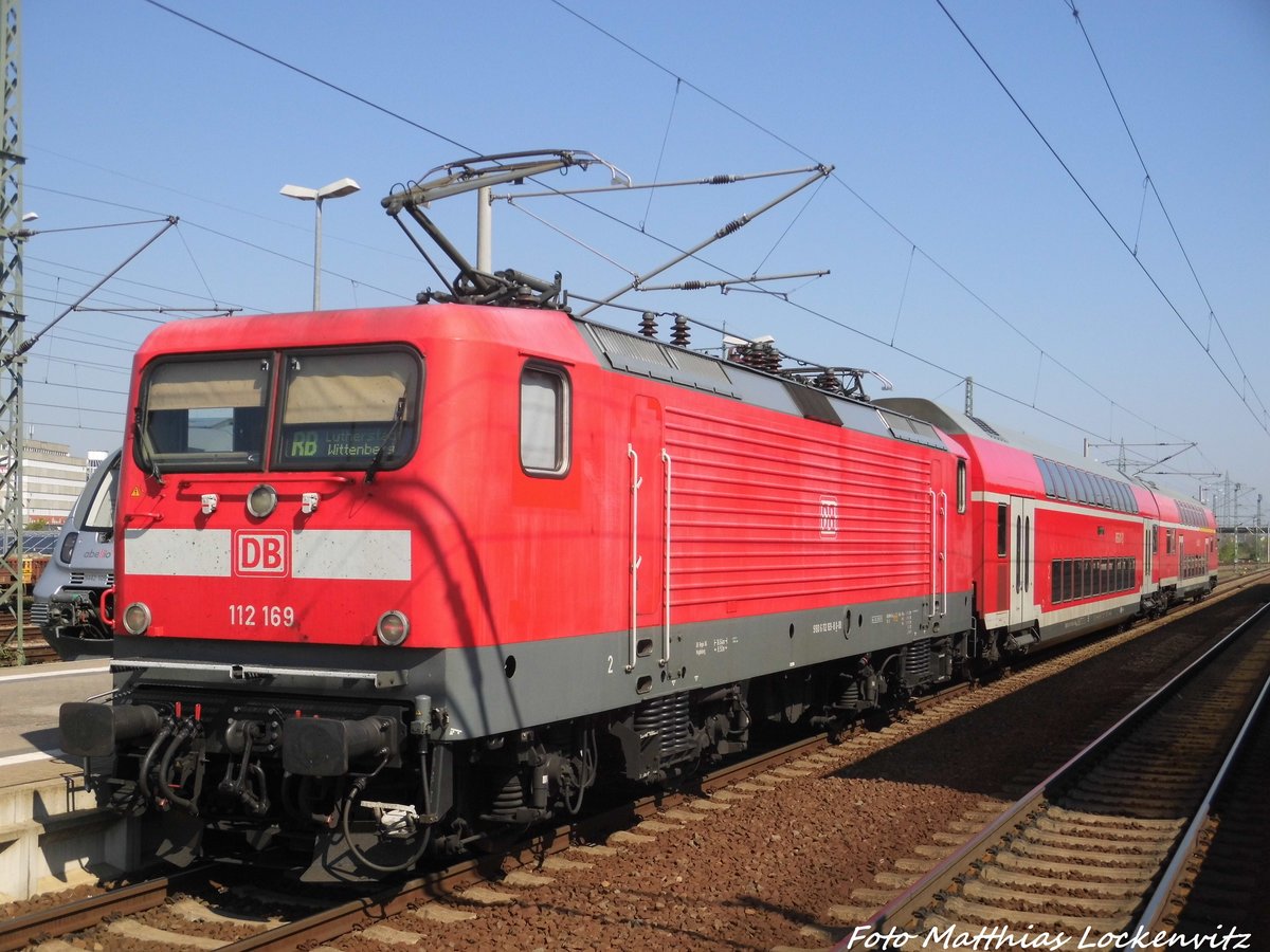 112 169 im Bitterfelder Bahnhof am 2.5.16