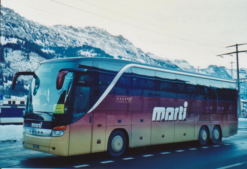 (113'621) - Marti, Kallnach - Nr. 5/BE 572'205 - Setra am 11. Januar 2009 beim Bahnhof Frutigen