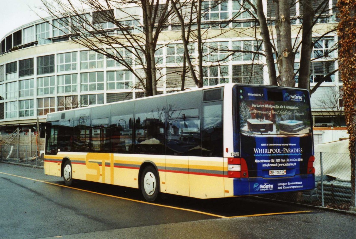 (114'135) - STI Thun - Nr. 123/BE 700'123 - MAN am 10. Februar 2009 bei der Schifflndte Thun