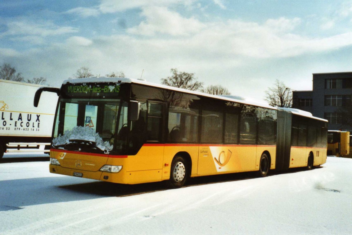 (114'206) - CarPostal Ouest - VD 545'211 - Mercedes am 14. Februar 2009 in Yverdon, Garage