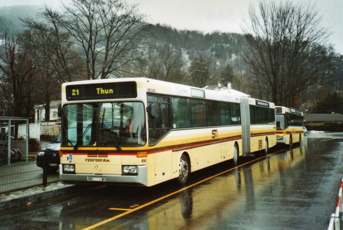 (114'415) - STI Thun - Nr. 66/BE 371'366 - Mercedes am 17. Februar 2009 bei der Schifflndte Thun