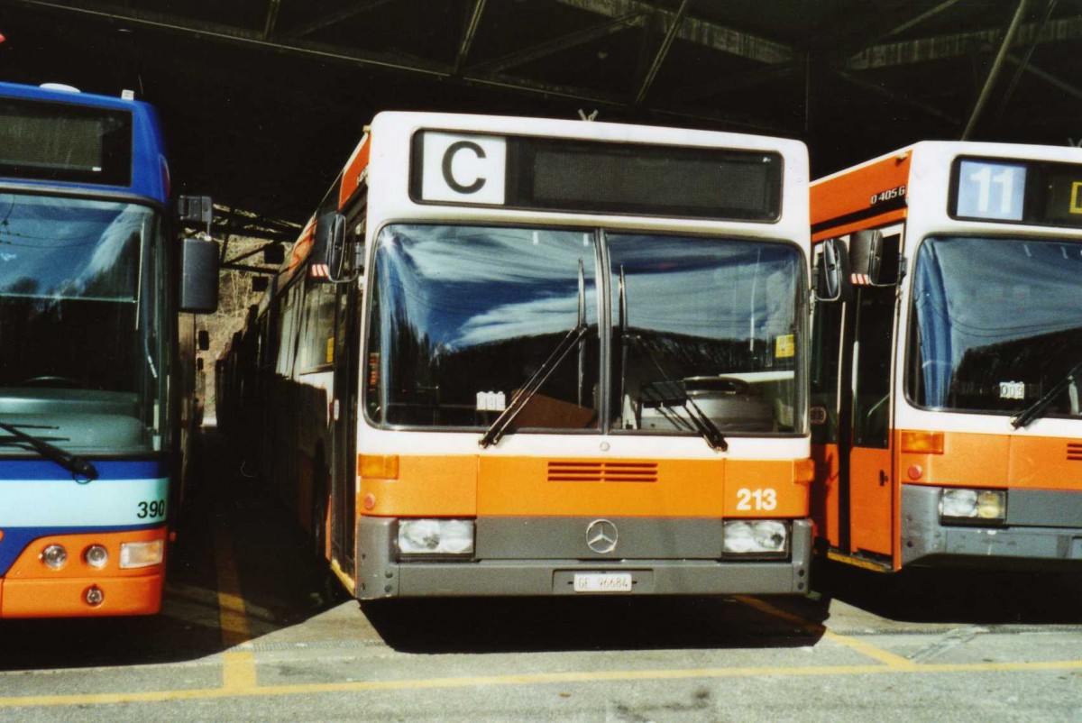 (114'926) - TPG Genve - Nr. 213/GE 96'684 - Mercedes am 8. Mrz 2009 in Genve, Dpt