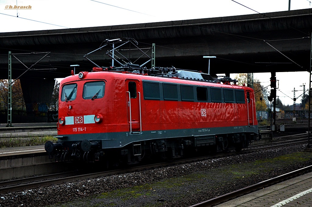 115 114-1 fuhr lz am 22.11.14 durch hh-harburg