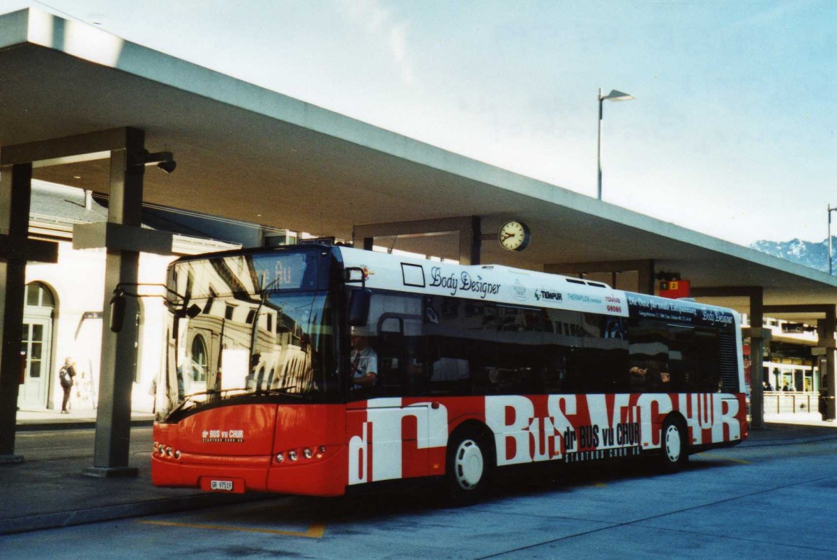 (115'027) - SBC Chur - Nr. 19/GR 97'519 - Solaris am 14. Mrz 2009 beim Bahnhof Chur