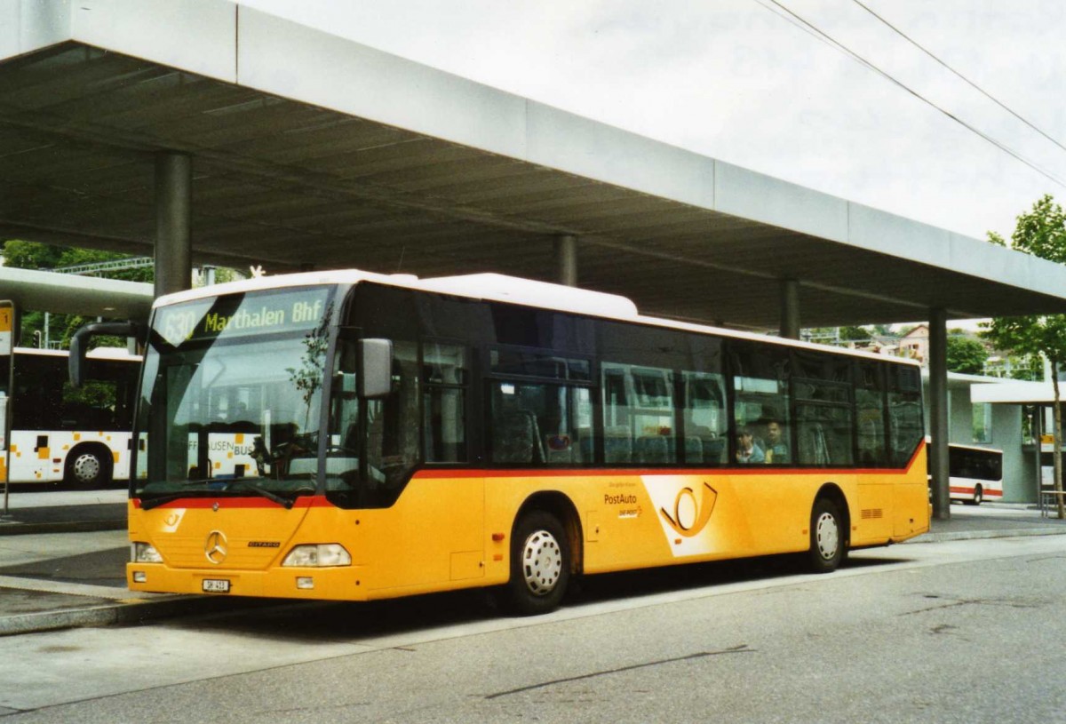 (117'234) - Rattin, Neuhausen - Nr. 13/SH 413 - Mercedes (ex Nr. 34) am 6. Juni 2009 beim Bahnhof Schaffhausen