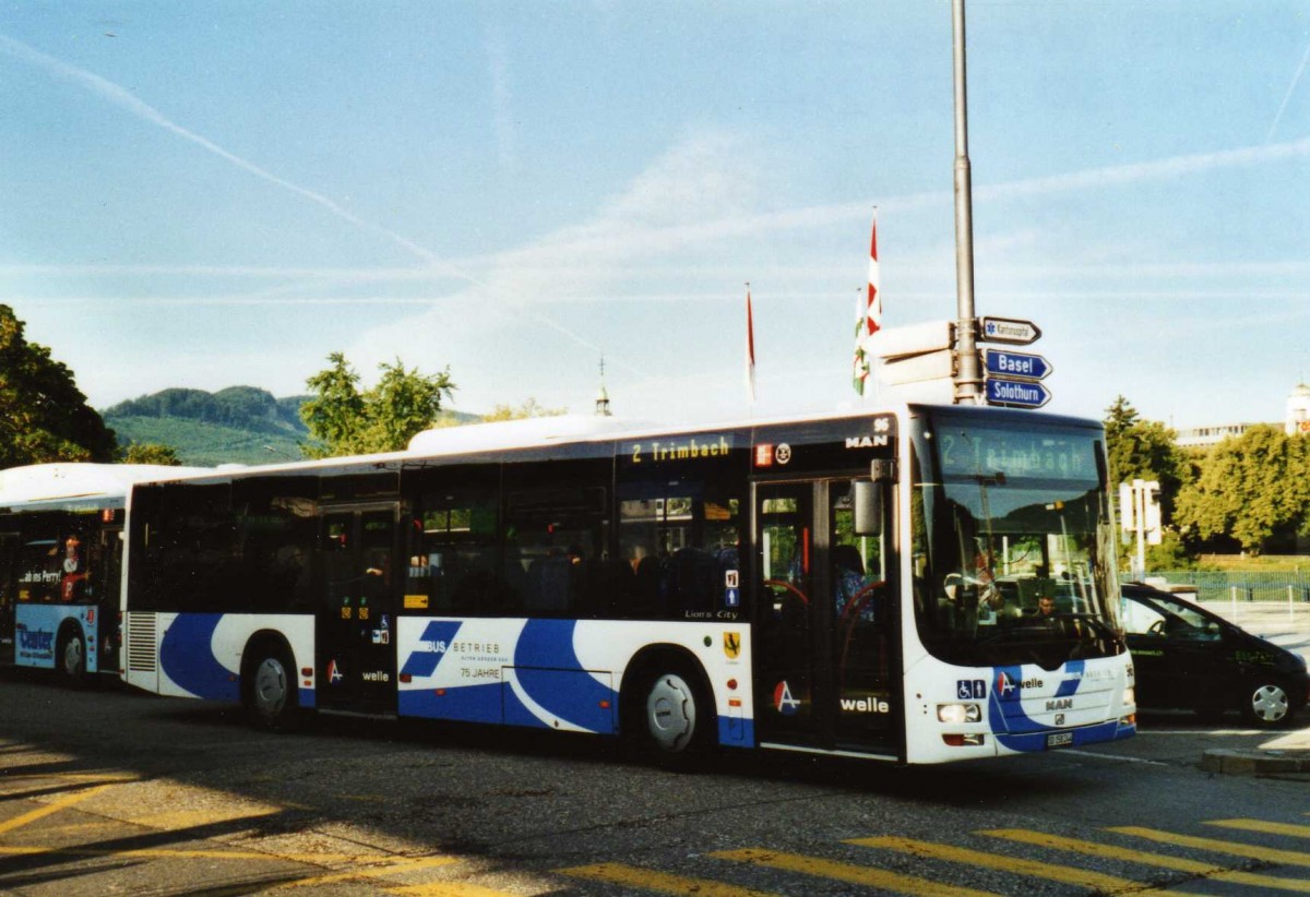 (117'313) - BOGG Wangen b.O. - Nr. 96/SO 158'244 - MAN am 8. Juni 2009 beim Bahnhof Olten