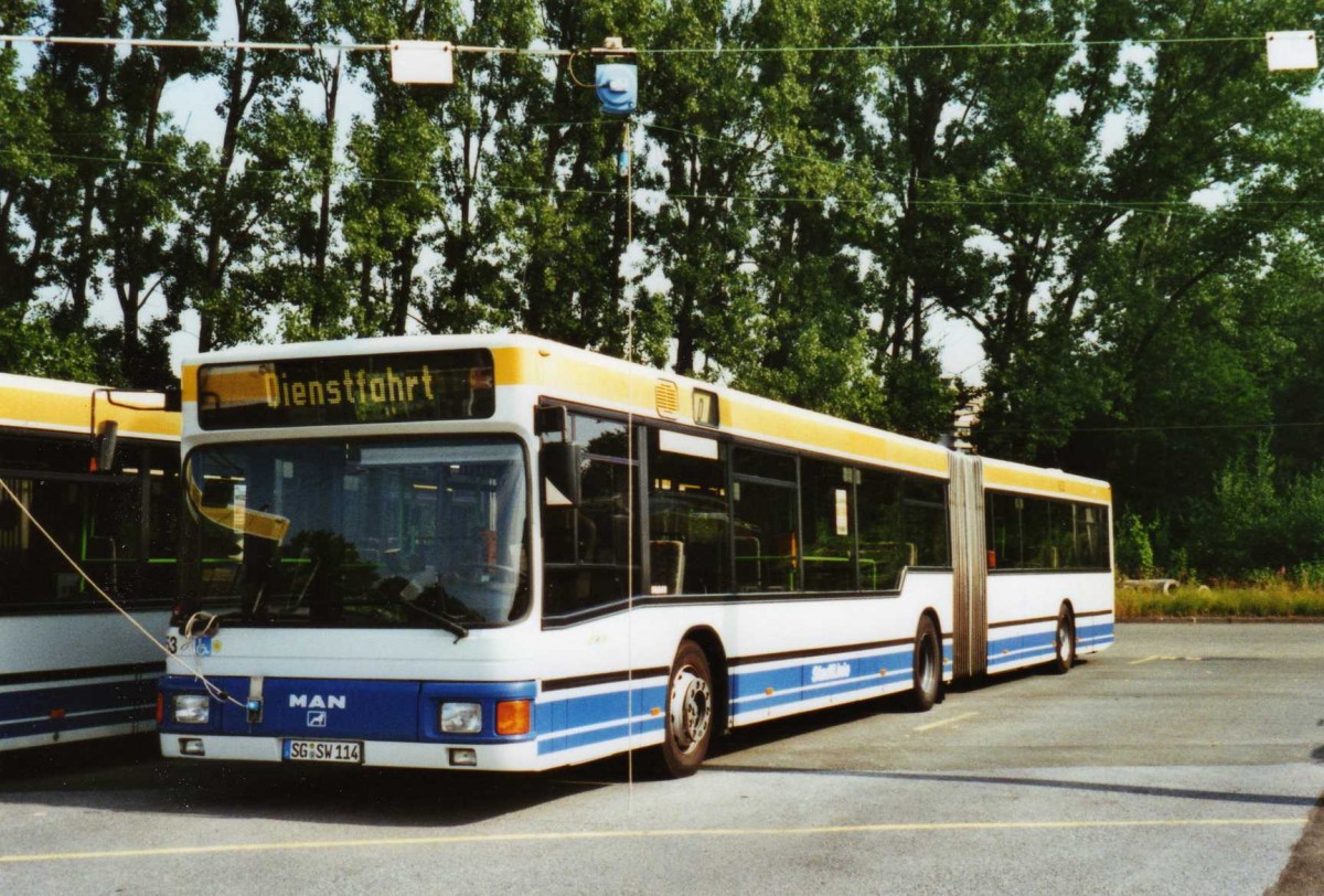 (118'120) - SWS Solingen - Nr. 853/SG-SW 114 - MAN am 5. Juli 2009 in Solingen, Betriebshof