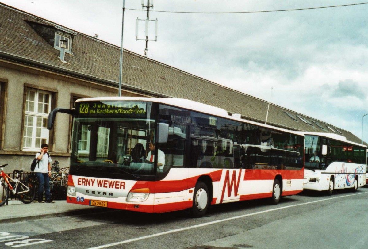 (118'803) - Wewer, Eschweiler - EW 2809 - Setra am 8. Juli 2009 beim Bahnhof Luxembourg