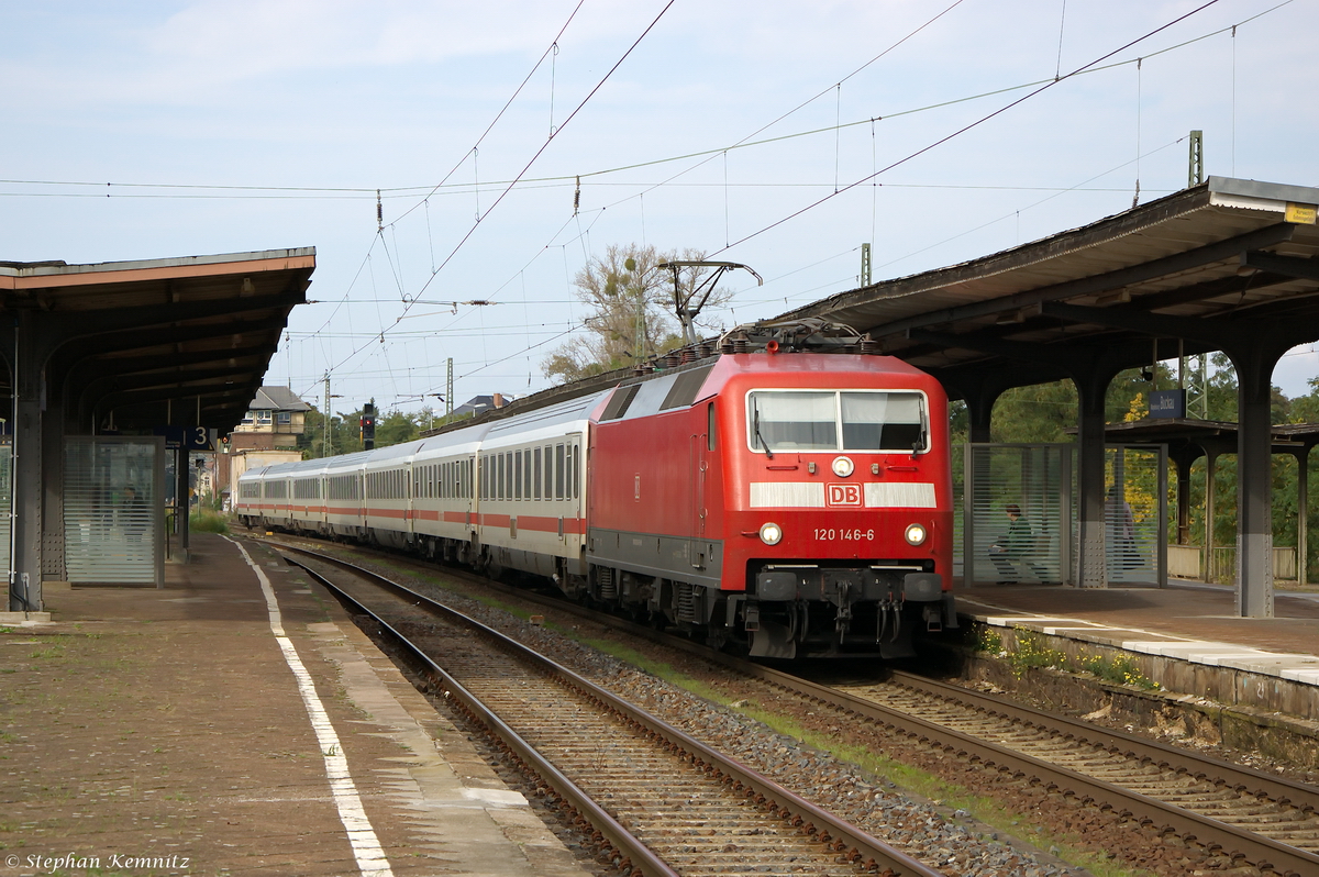 120 146-6 mit dem IC 2441 von Köln Hbf nach Dresden Hbf, bei der Durchfahrt in Magdeburg-Buckau. 10.10.2014