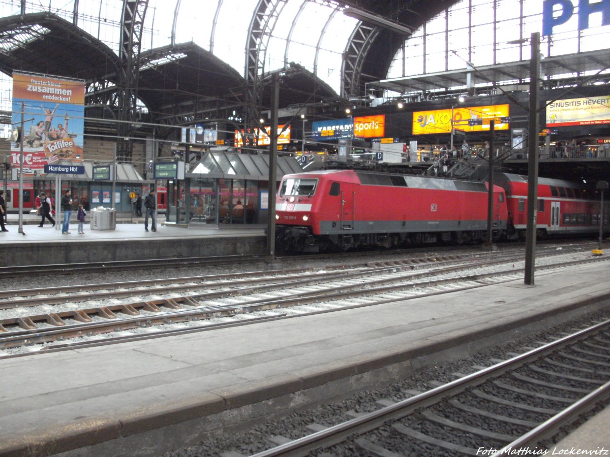 120 201-9 als RE1 aus Rostock Hbf bei der Einfahrt in Hamburg Hbf am 1.9.13