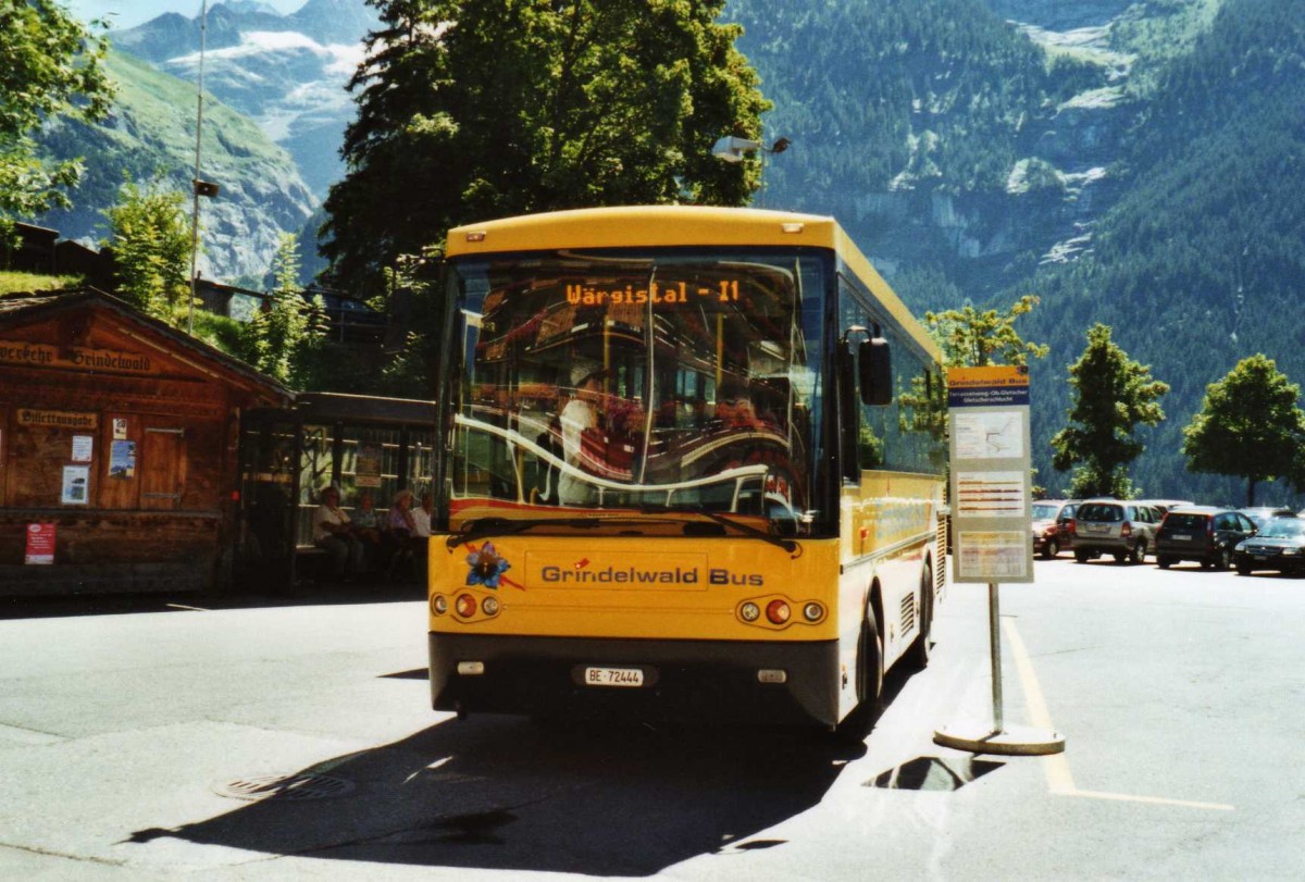 (120'329) - AVG Grindelwald - Nr. 17/BE 72'444 - Rizzi-Bus am 23. August 2009 beim Bahnhof Grindelwald