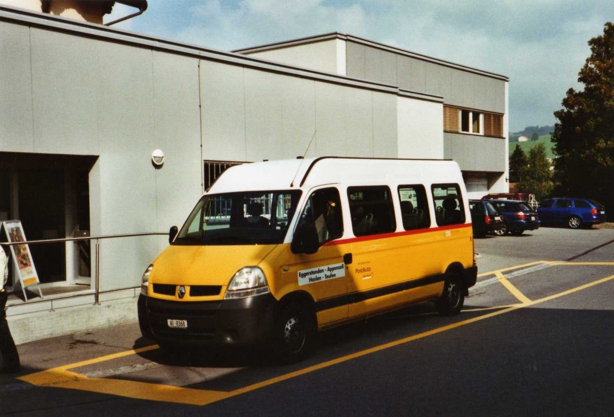 (121'313) - Haas, Eggerstanden - AI 8368 - Renault am 23. September 2009 beim Bahnhof Appenzell