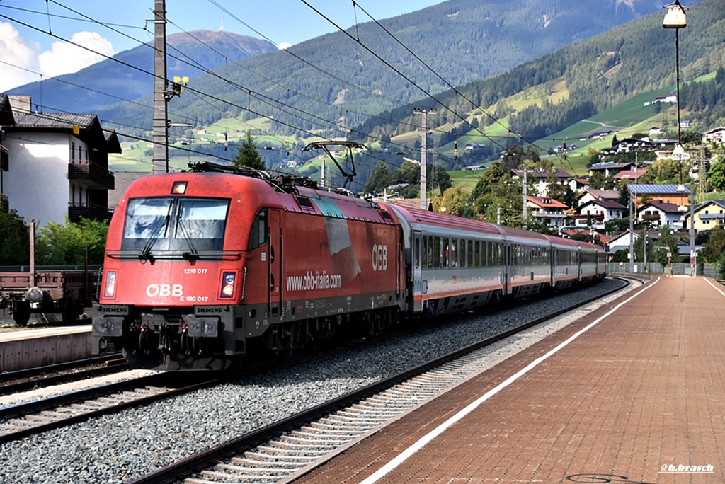 1216 017 zog einen IC durch matrei,27.09.16