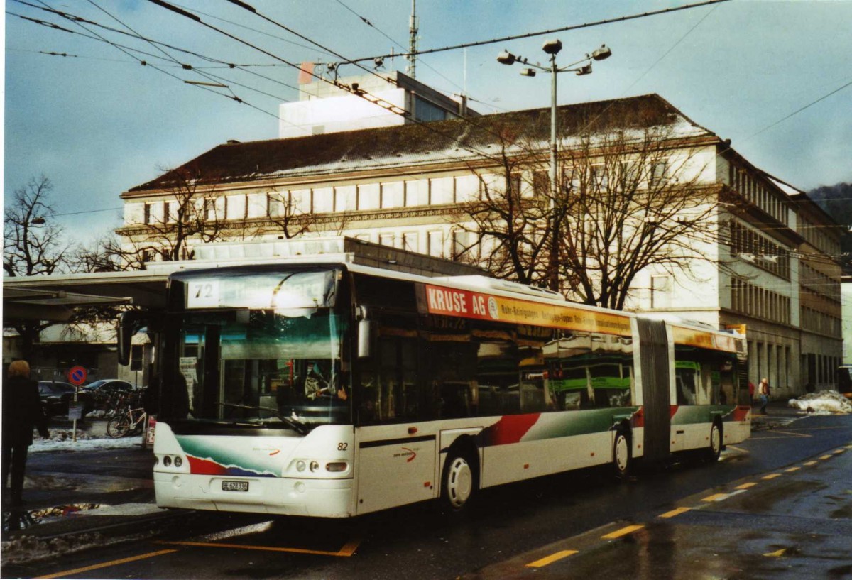 (123'219) - ASm Langenthal - Nr. 82/BE 628'336 - Neoplan (ex SBC Chur Nr. 97) am 23. Dezember 2009 beim Bahnhof Biel