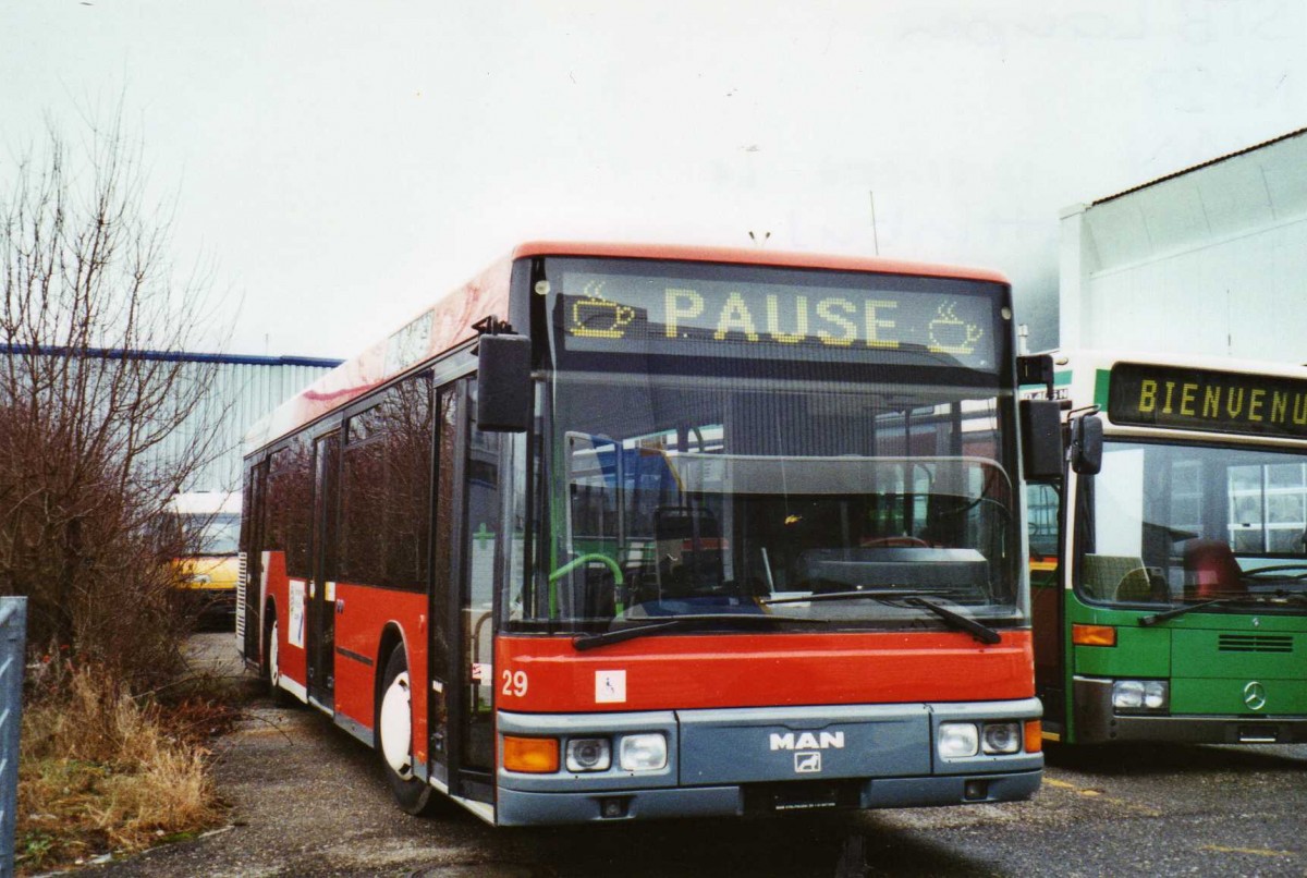 (123'428) - STB Laupen - Nr. 29 - MAN am 1. Januar 2010 in Biel, Rattinbus