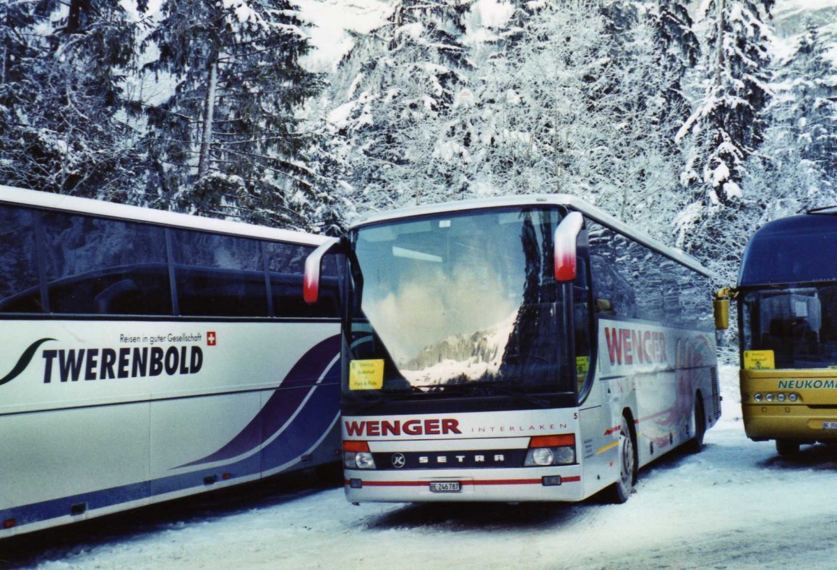 (124'025) - Wenger, Interlaken - Nr. 5/BE 246'787 - Setra am 10. Januar 2010 in Adelboden, Unter dem Birg