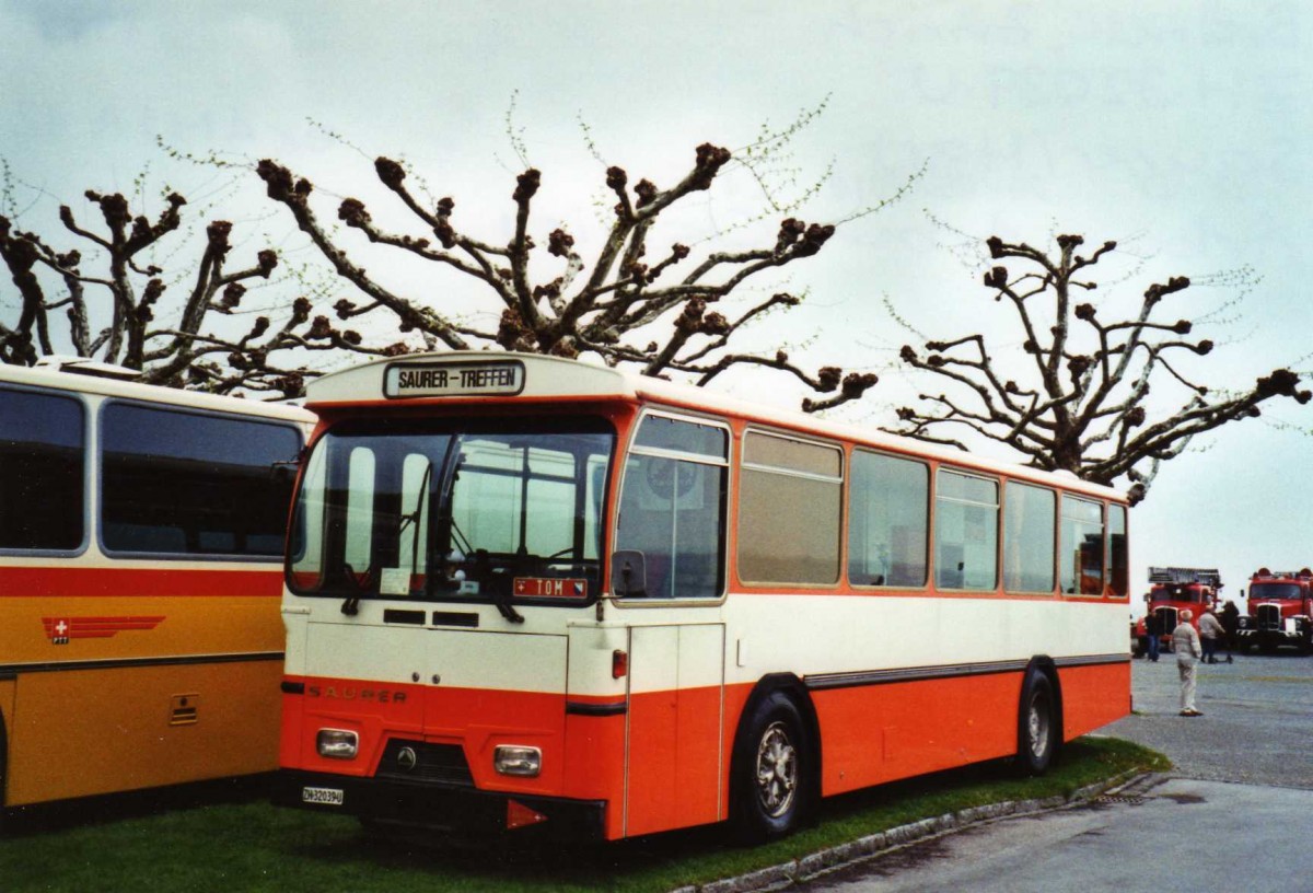 (125'716) - Brndli, Zrich - ZH 32'039 U - Saurer/Hess (ex Huber, Oberkirch; ex Wegmller, Bern (RWB); ex AMSA Chaisso Nr. 12) am 1. Mai 2010 in Arbon, Arbon Classics