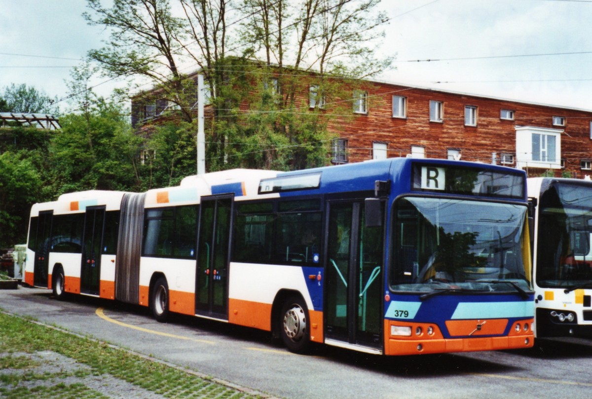 (126'305) - TPG Genve - Nr. 379 - Volvo am 16. Mai 2010 in Schaffhausen, Busdepot VBSH
