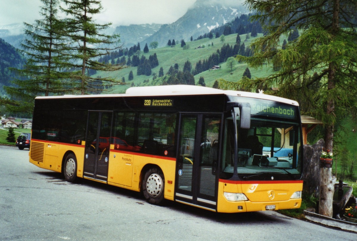 (126'533) - PostAuto Bern - BE 508'209 - Mercedes (ex Portenier, Adelboden Nr. 9) am 29. Mai 2010 in Kiental, Garage
