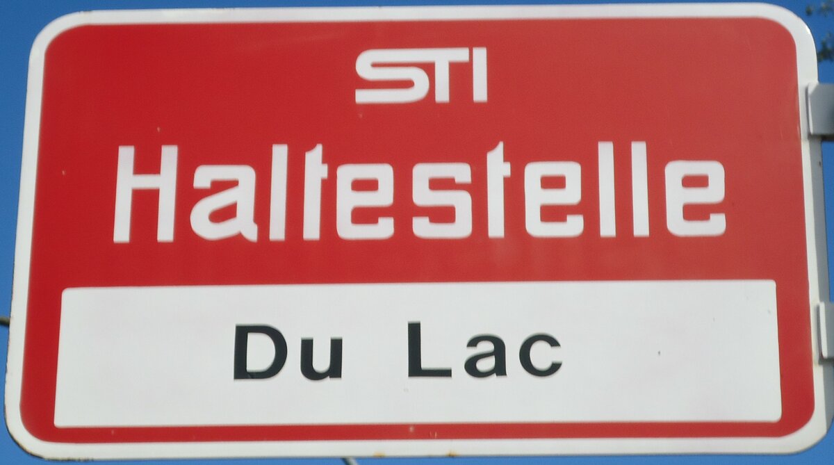 (128'225) - STI-Haltestellenschild - Gunten, Du Lac - am 1. August 2010