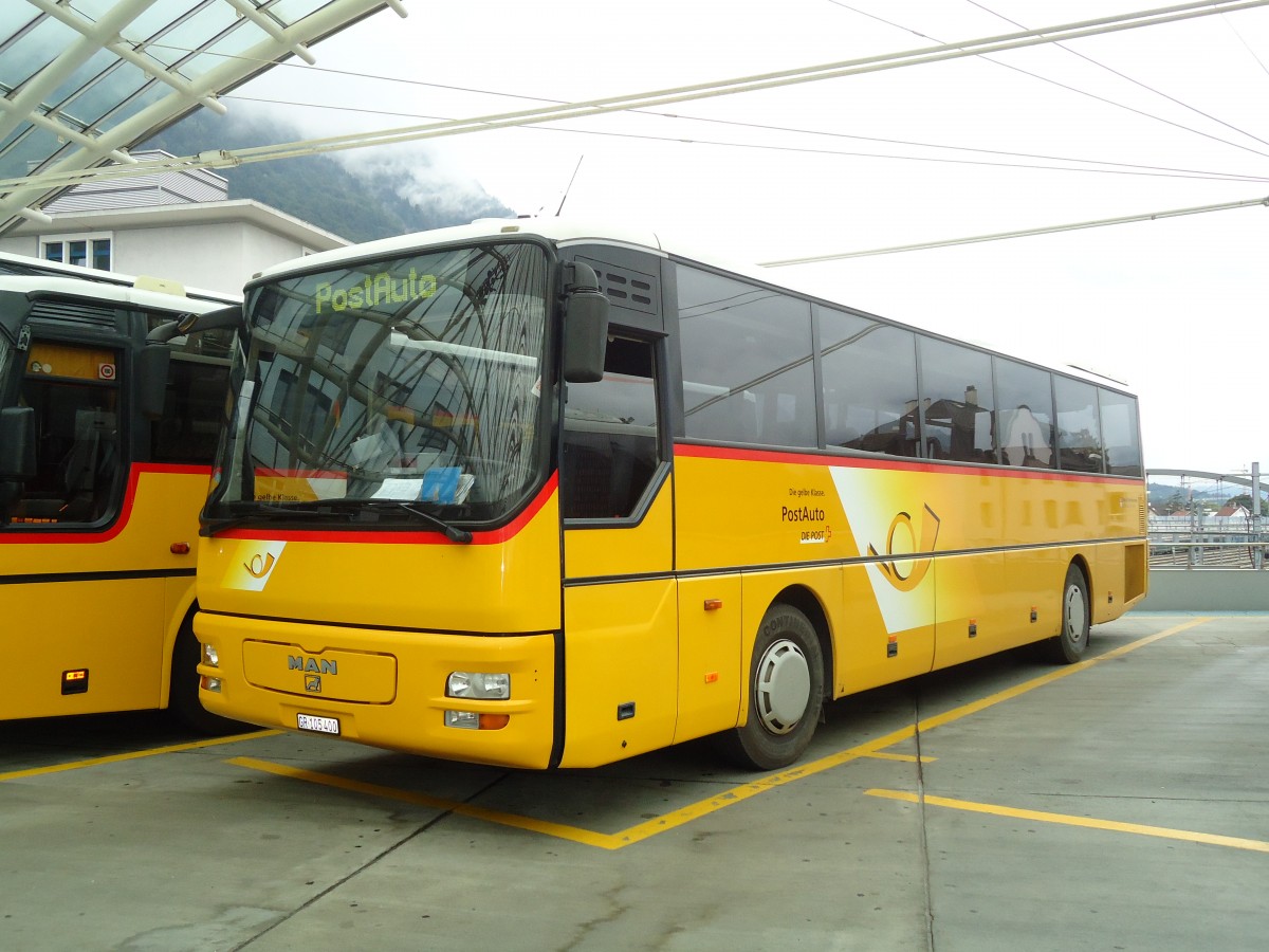 (128'695) - PostAuto Graubnden - GR 105'400 - MAN (ex Dillier, Sarnen Nr. 7) am 13. August 2010 in Chur, Postautostation