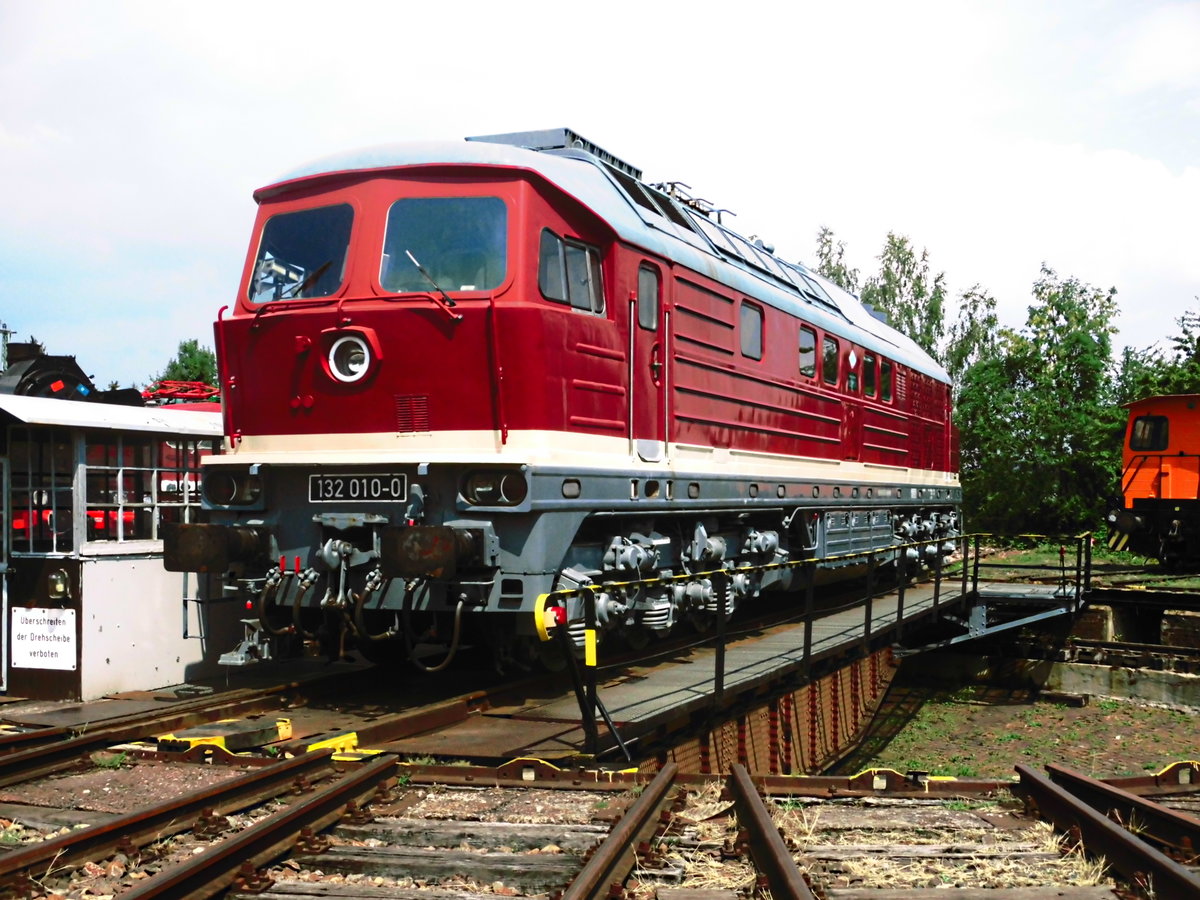 132 010 im Eisenbahnmuseum Weimar am 4.8.18