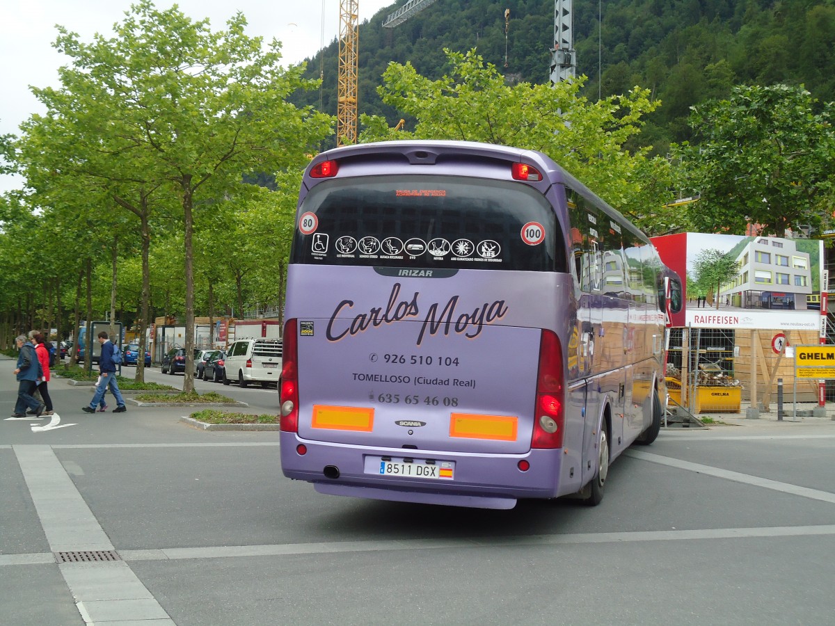 (134'174) - Aus Spanien: Moya, Tomelloso - 8511 DGX - Scania/Irizar am 11. Juni 2011 beim Bahnhof Interlaken Ost