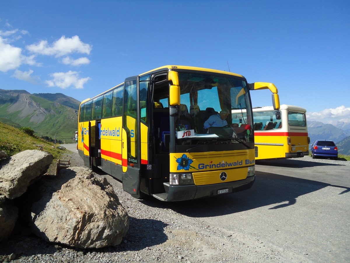 (134'800) - AVG Grindelwald - Nr. 30/BE 171'240 - Mercedes am 3. Juli 2011 auf der Grossen Scheidegg