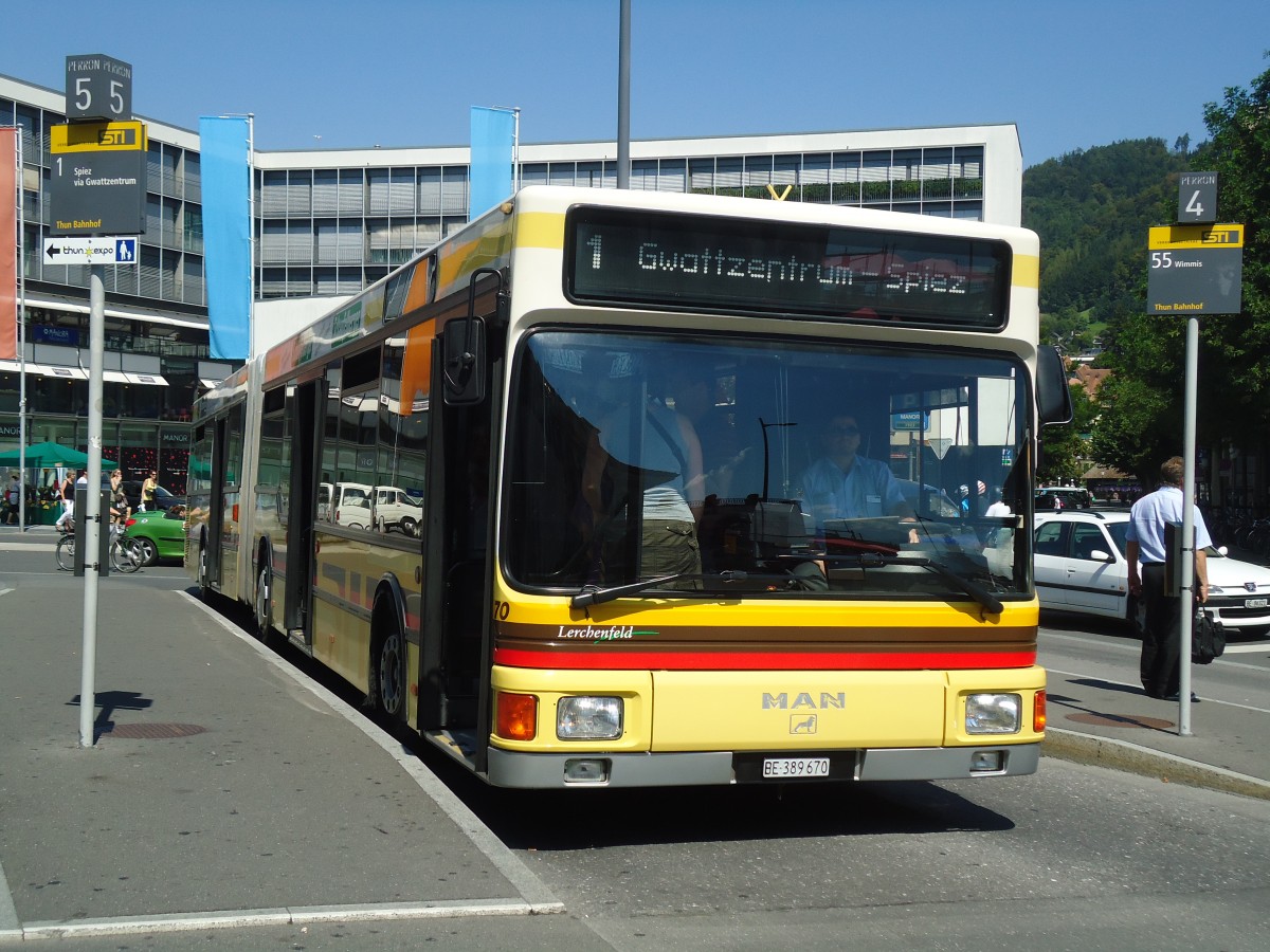 (135'654) - STI Thun - Nr. 70/BE 389'670 - MAN am 20. August 2011 beim Bahnhof Thun