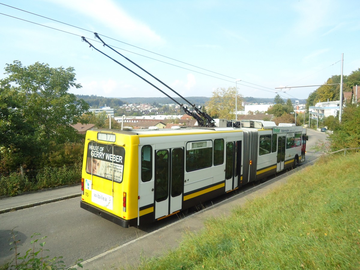 (136'215) - VBSH Schaffhausen - Nr. 115 - NAW/Hess Gelenktrolleybus am 25. September 2011 in Schaffhausen, Hohenstoffel