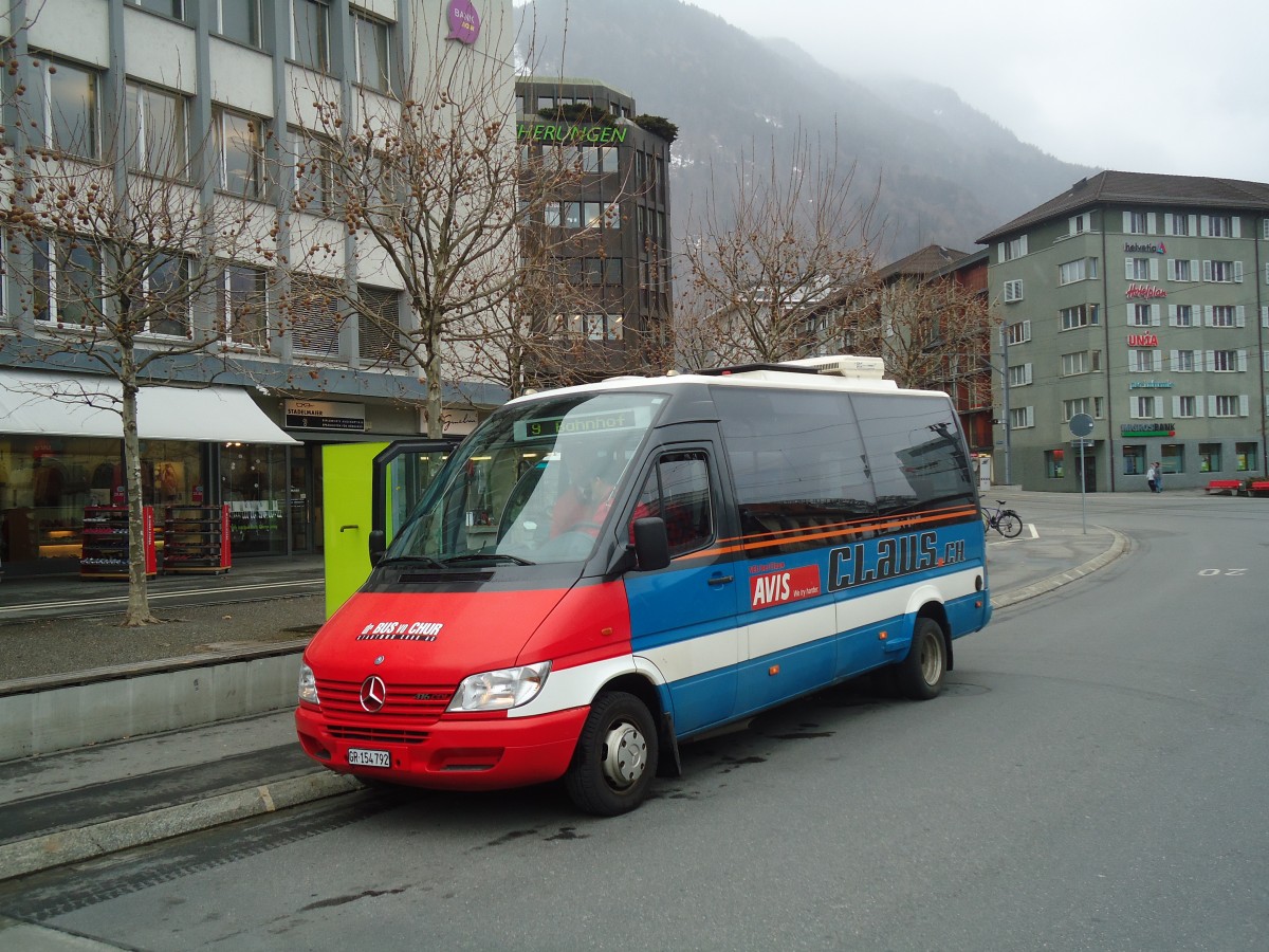 (137'872) - SBC Chur - Nr. 92/GR 154'792 - Mercedes/Auwrter am 5. Mrz 2012 beim Bahnhof Chur